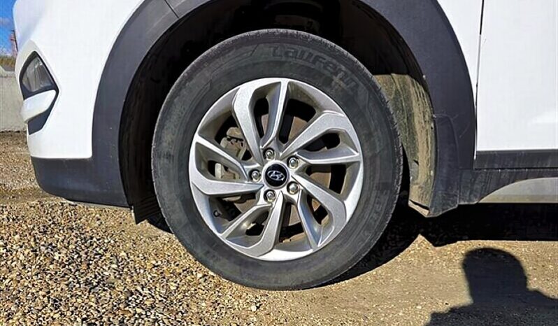 
								2017 Hyundai TUCSON 2.0L Premium full									