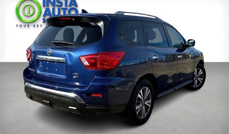 
								2019 Nissan Pathfinder SV full									