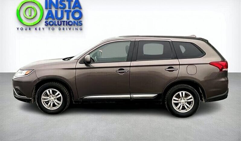 
								2019 Mitsubishi Outlander ES full									