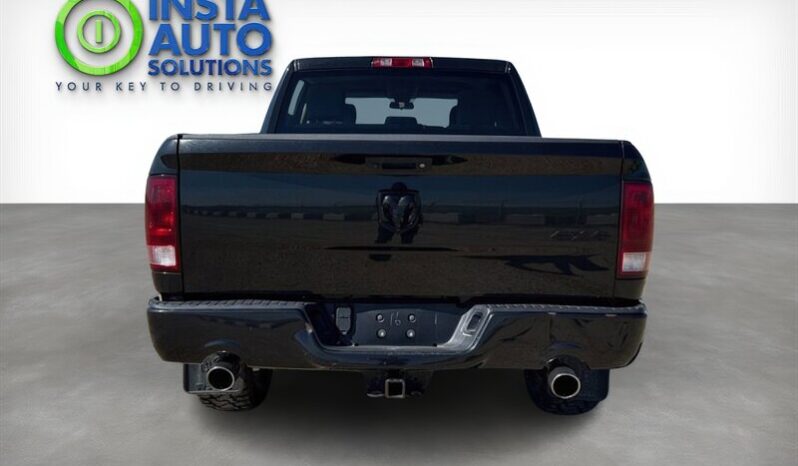 
								2017 RAM 1500 Express full									