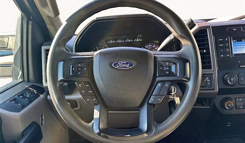 
								2020 Ford F-350 XLT full									