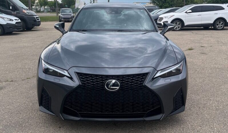 
								2021 Lexus IS 300 full									