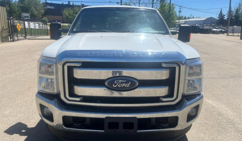 
								2016 Ford F-250 Super Duty XLT Diesel full									