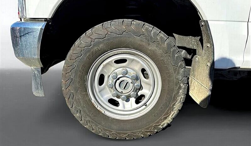 
								2020 Ford F-350 XLT full									