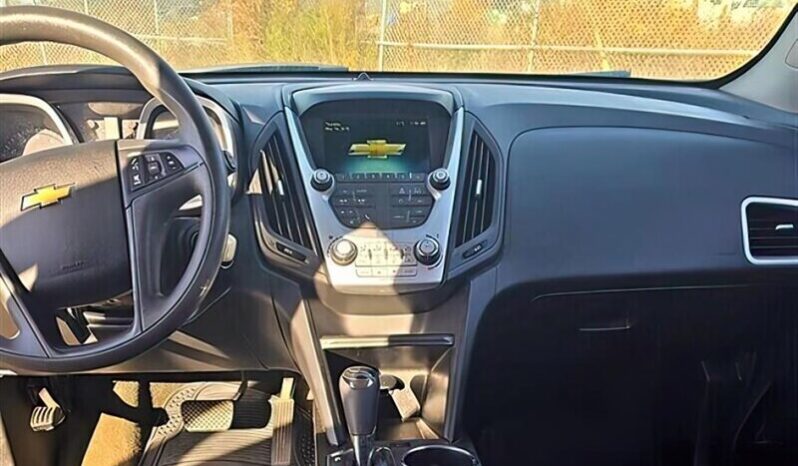 
								2017 Chevrolet Equinox LS full									