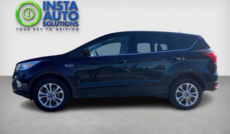 
								2019 Ford Escape SE full									