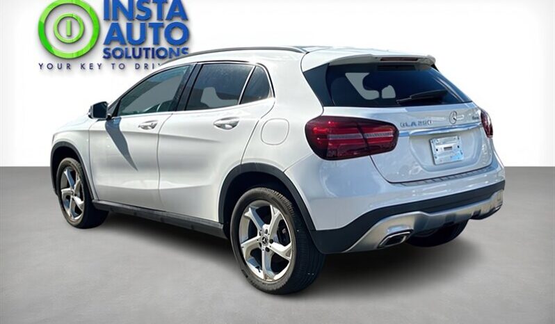 
								2019 Mercedes-Benz GLA-Class GLA 250 4MATIC full									