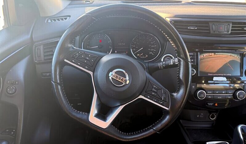 
								2019 Nissan Qashqai SV full									