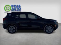 
										2024 Kia Seltos EX full									