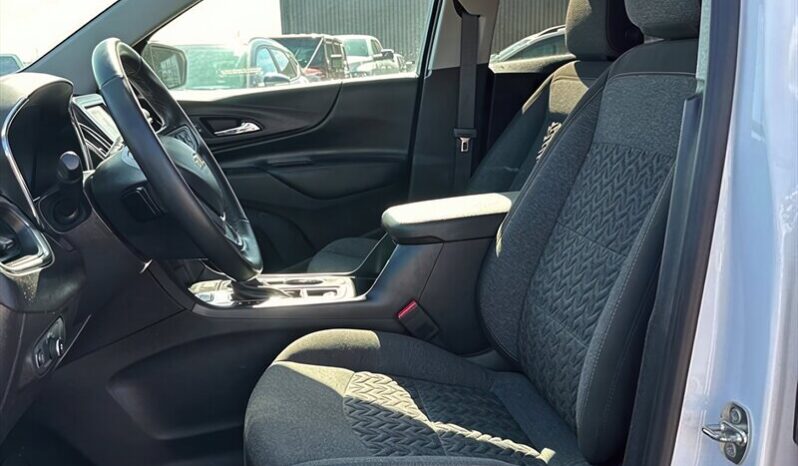 
								2023 Chevrolet Equinox LT full									