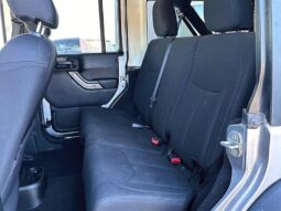 
										2018 Jeep Wrangler JK Unlimited Sport full									