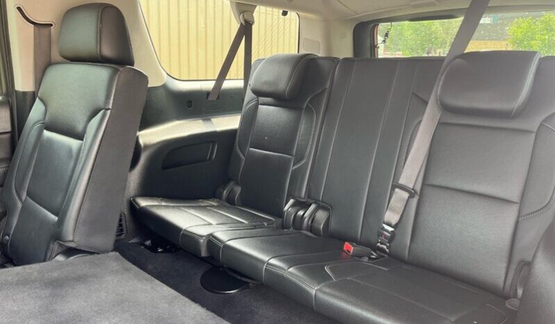 
								2020 GMC Yukon XL SLT full									