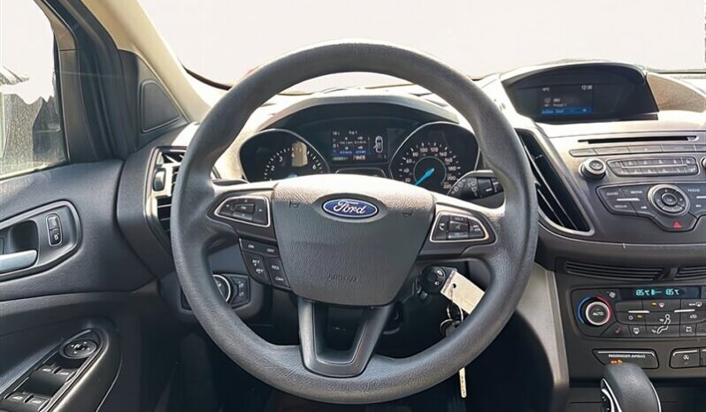 
								2018 Ford Escape SE full									