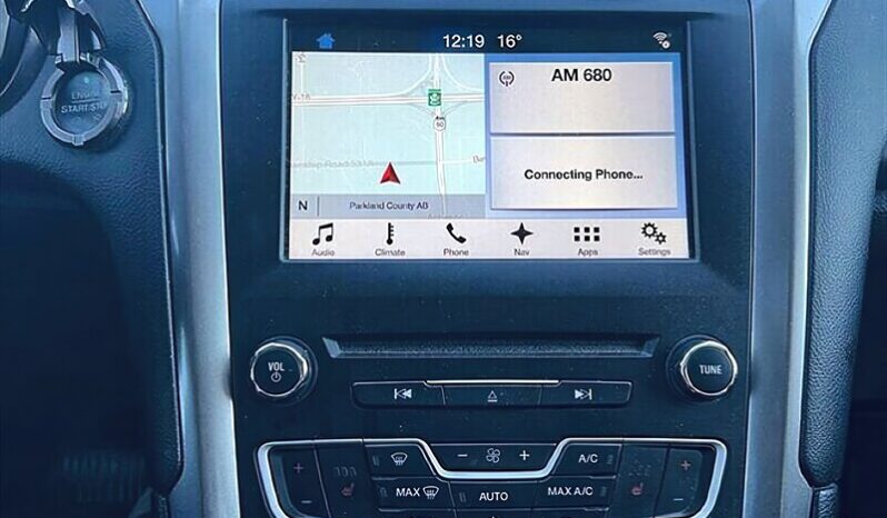 
								2017 Ford Fusion SE full									