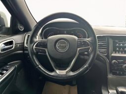 
										2018 Jeep Grand Cherokee Laredo full									