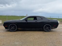 
										2017 Dodge Challenger SXT Plus full									