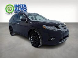 
										2016 Nissan Rogue SV Moonroof full									