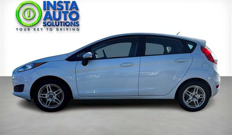 
								2017 Ford Fiesta SE full									