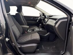 
										2018 Nissan Qashqai SV full									