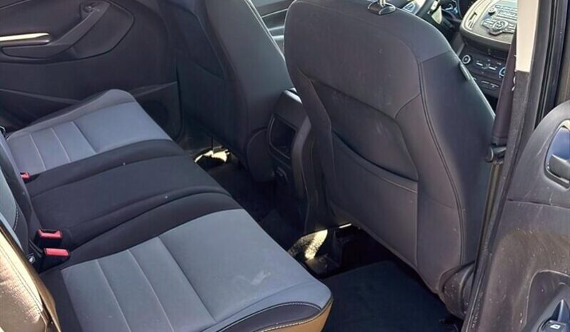 
								2019 Ford Escape S full									