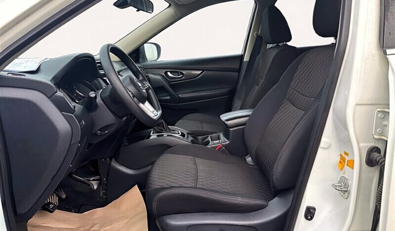 
								2019 Nissan Rogue SV full									