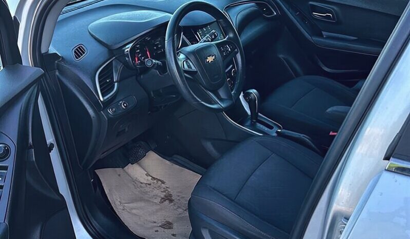 
								2017 Chevrolet Trax LT full									
