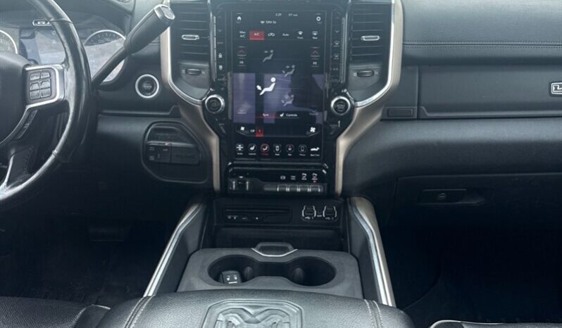 
								2019 RAM 2500 Laramie Sport Lifted Diesel full									