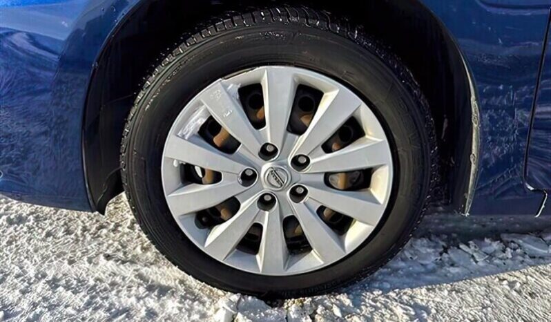
								2019 Nissan Sentra S full									