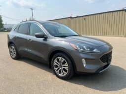 
										2021 Ford Escape SEL full									