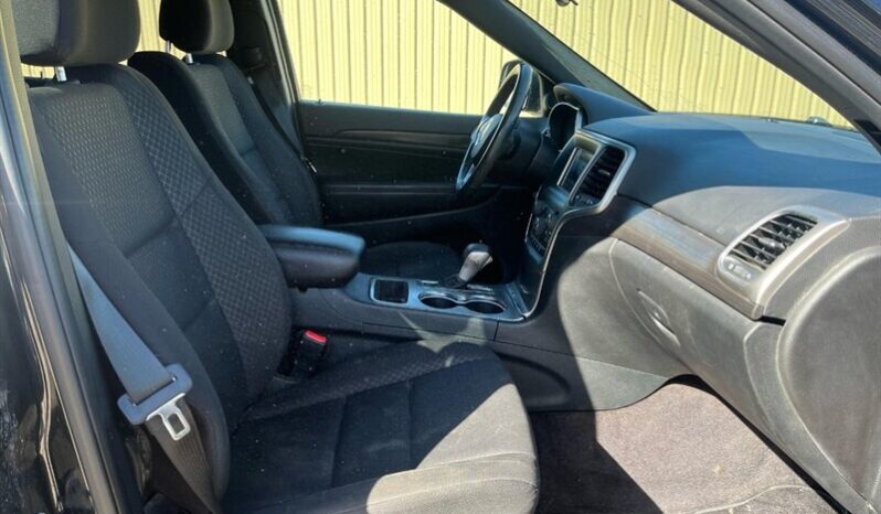 
								2018 Jeep Grand Cherokee Laredo full									