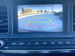 
										2019 Hyundai ELANTRA Preferred full									