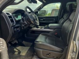 
										2021 RAM 3500 Laramie Dually Diesel Night Edition Aisin full									