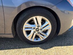 
										2019 Hyundai Elantra Preferred full									