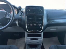 
										2017 Dodge Grand Caravan SE full									