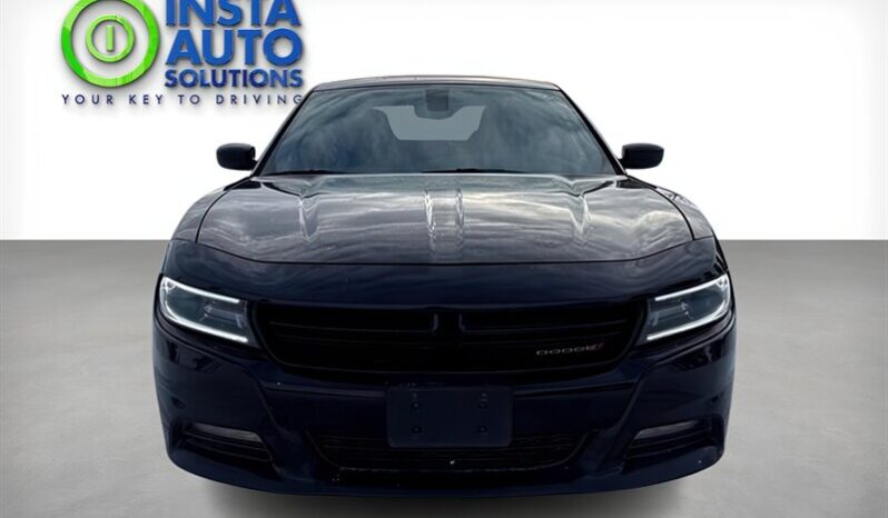 
								2017 Dodge Charger SXT full									