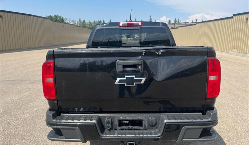 
								2016 Chevrolet Colorado Z71 full									