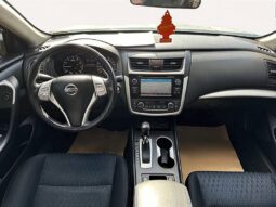 
										2018 Nissan Altima 2.5 SV full									