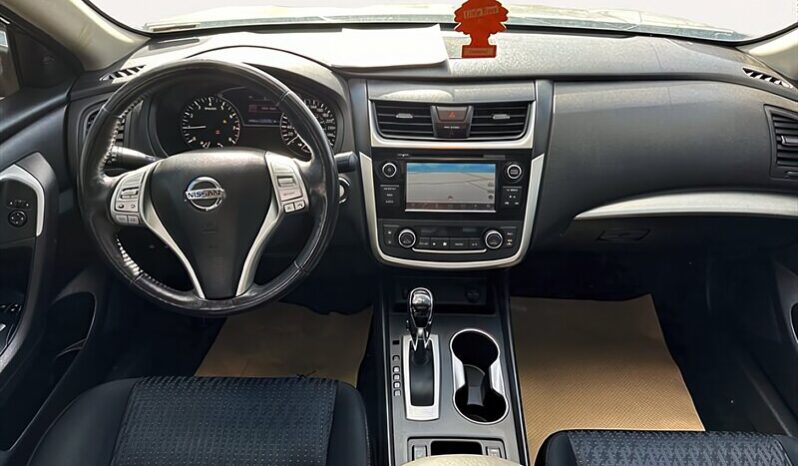 
								2018 Nissan Altima 2.5 SV full									