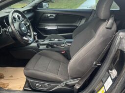 
										2016 Ford Mustang V6 full									