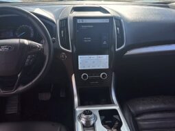 
										2022 Ford Edge SEL full									