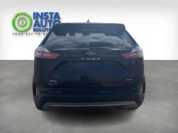 
										2022 Ford Edge SEL full									