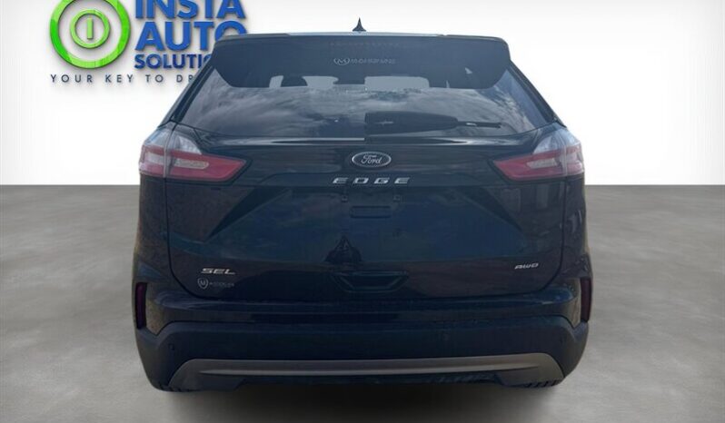 
								2022 Ford Edge SEL full									