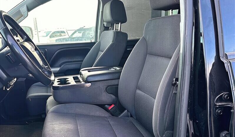 
								2018 Chevrolet Silverado 1500 LT full									