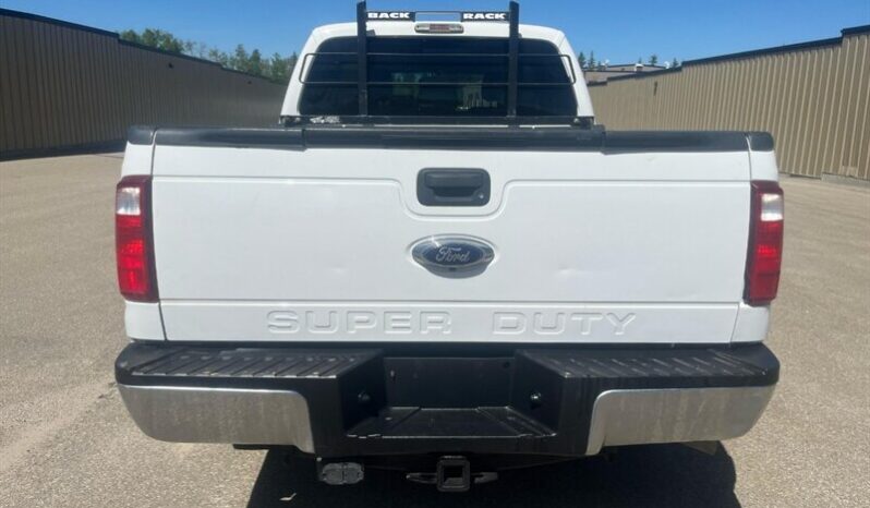 
								2016 Ford F-250 Super Duty XLT Diesel full									