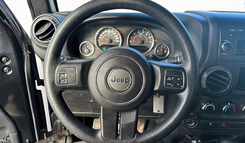 
								2018 Jeep Wrangler JK Sport full									