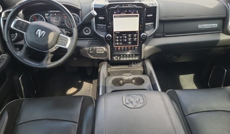 
								2021 RAM 3500 Laramie Dually Diesel Night Edition Aisin full									