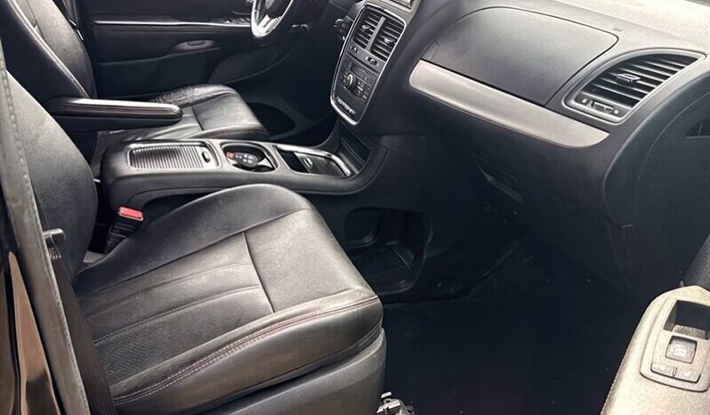 
								2018 Dodge Grand Caravan GT full									