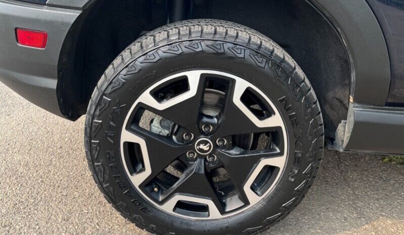 
								2021 Ford Bronco Sport Outer Banks full									