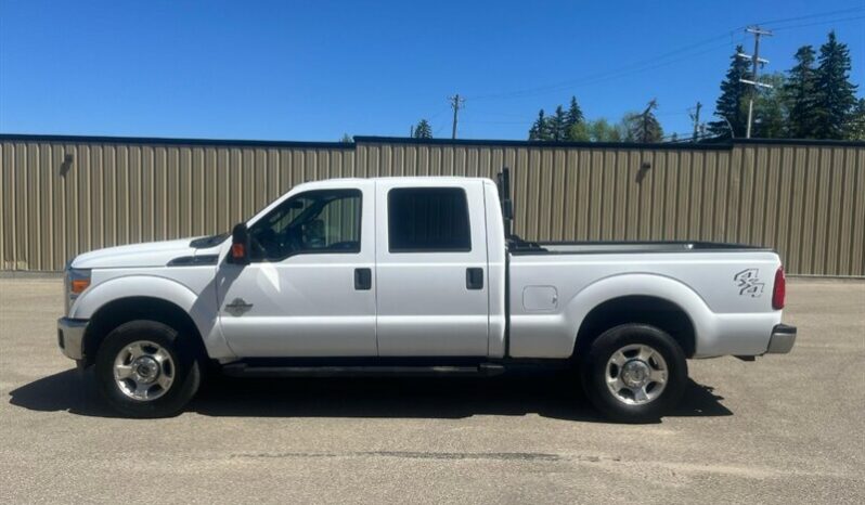 
								2016 Ford F-250 Super Duty XLT Diesel full									