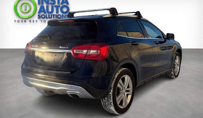 
								2017 Mercedes-Benz GLA-Class GLA 250 4MATIC full									
